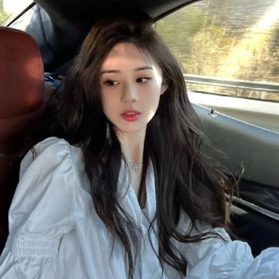 裸女怀春
